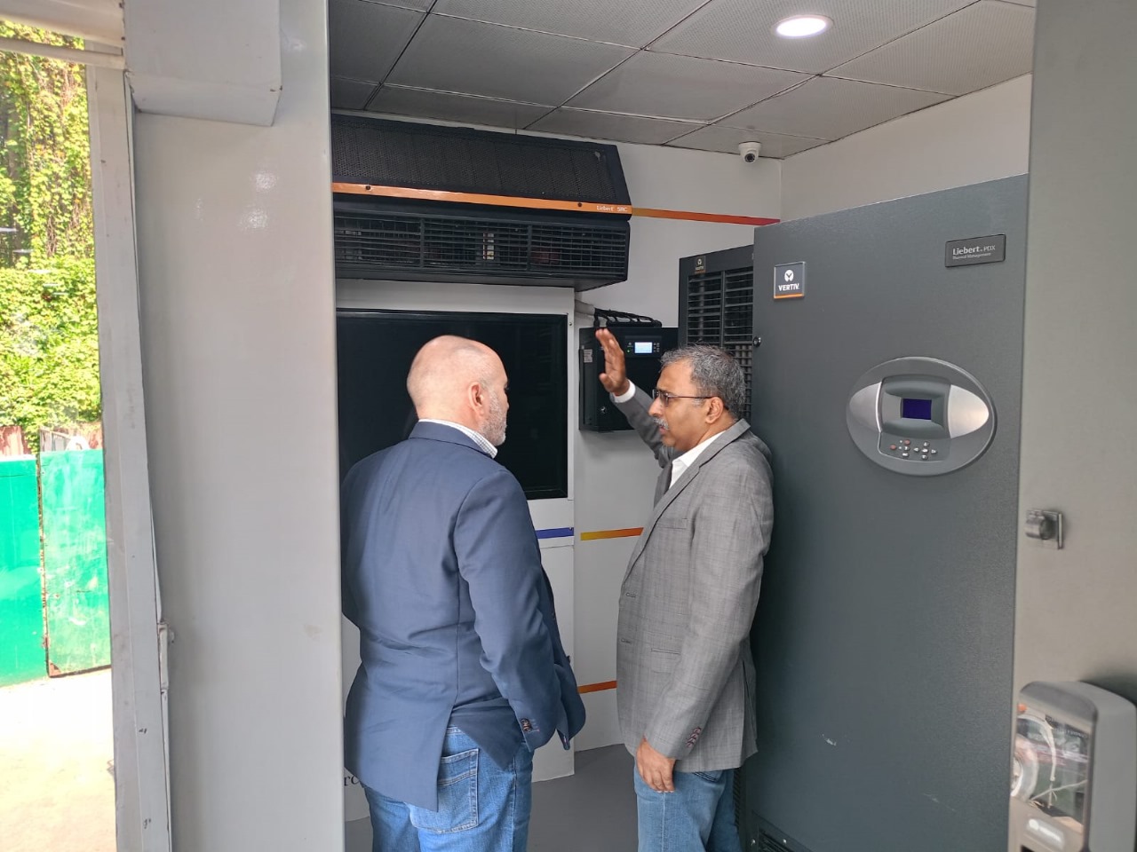 ENP.Application.ViewModels.ImageViewModel